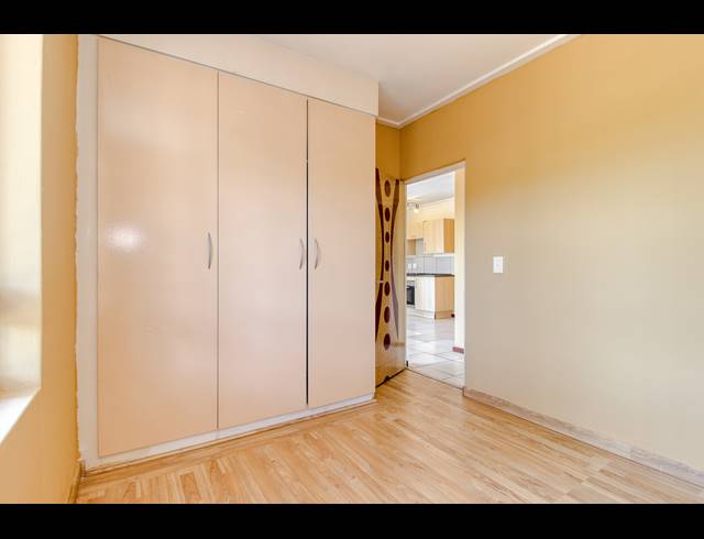 2 BEDROOM APARTMENT RENTED IN JACKAL CREEK GOLF ESTATE